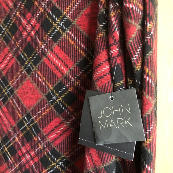 *NEW with tags* John Mark plaid drawstring cowl neck tunic, size Small. - Picture 7 of 7
